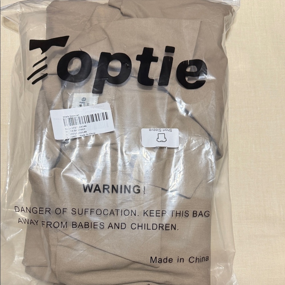 Men's Toptie Short-Sleeve Tan Utility Workwear Coverall, Size Large. RN 144517. - Picture 4 of 5